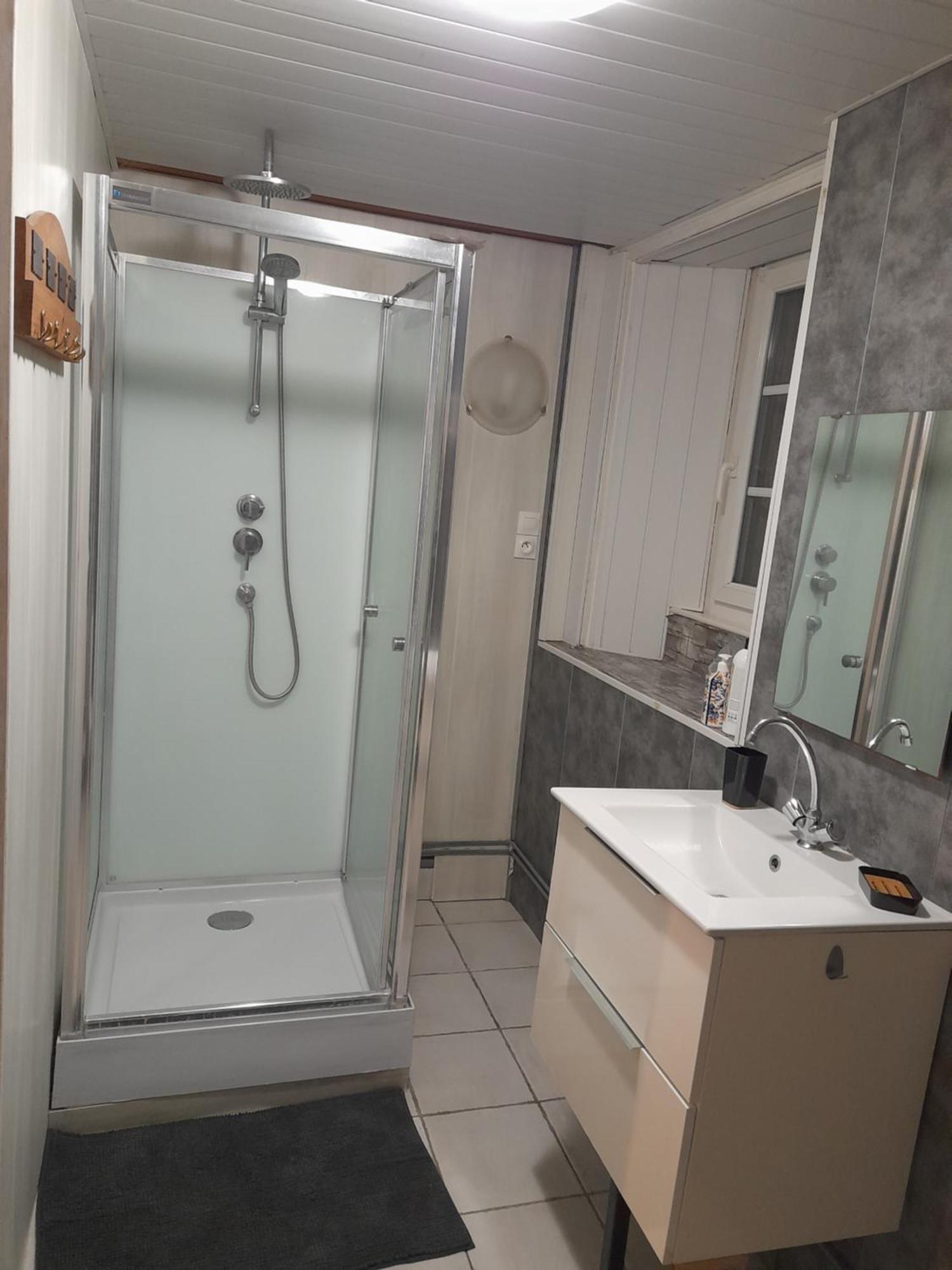Domaine De La Tour Carree - 3 Chambres Benoitville Екстер'єр фото