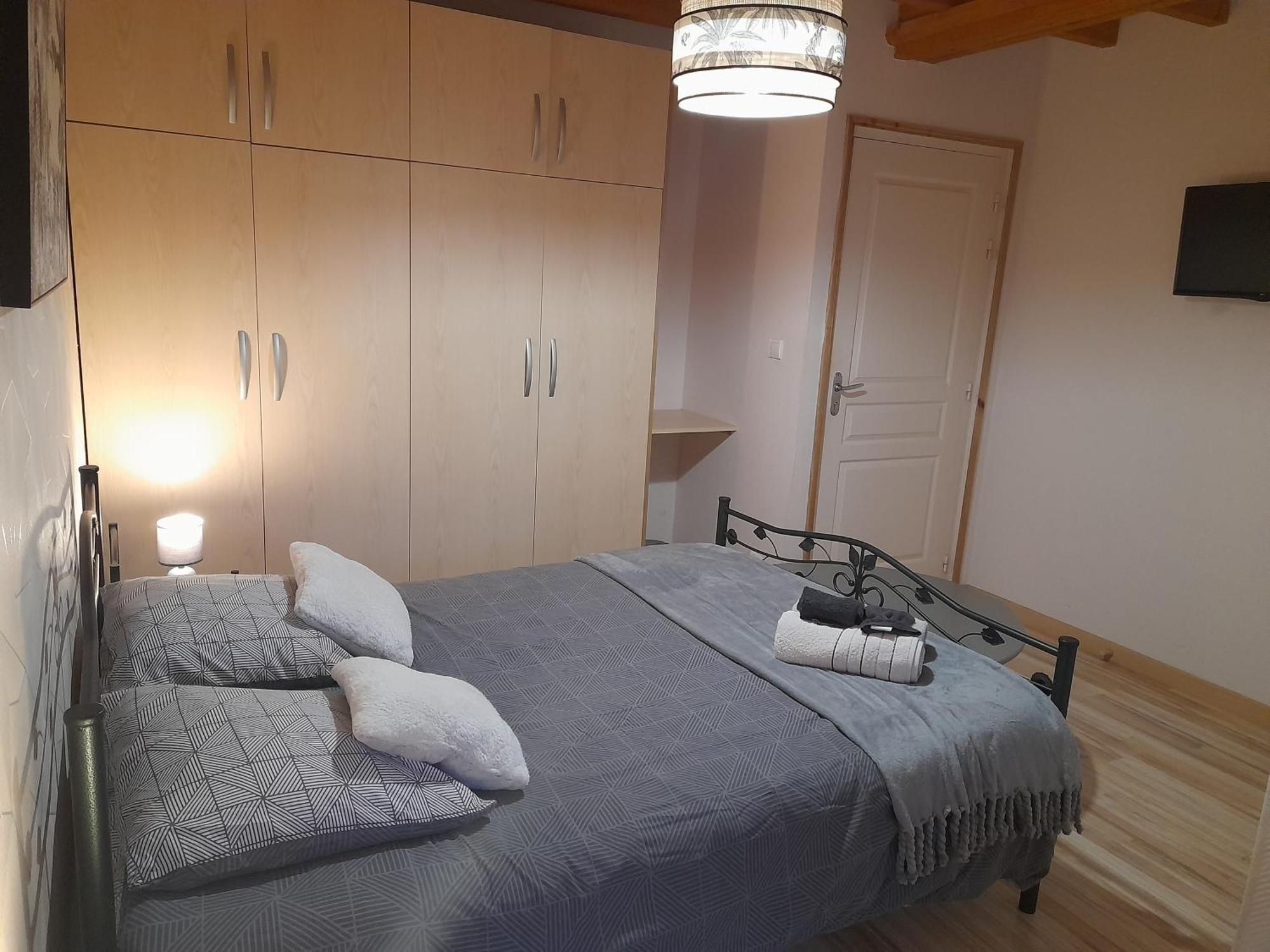 Domaine De La Tour Carree - 3 Chambres Benoitville Екстер'єр фото